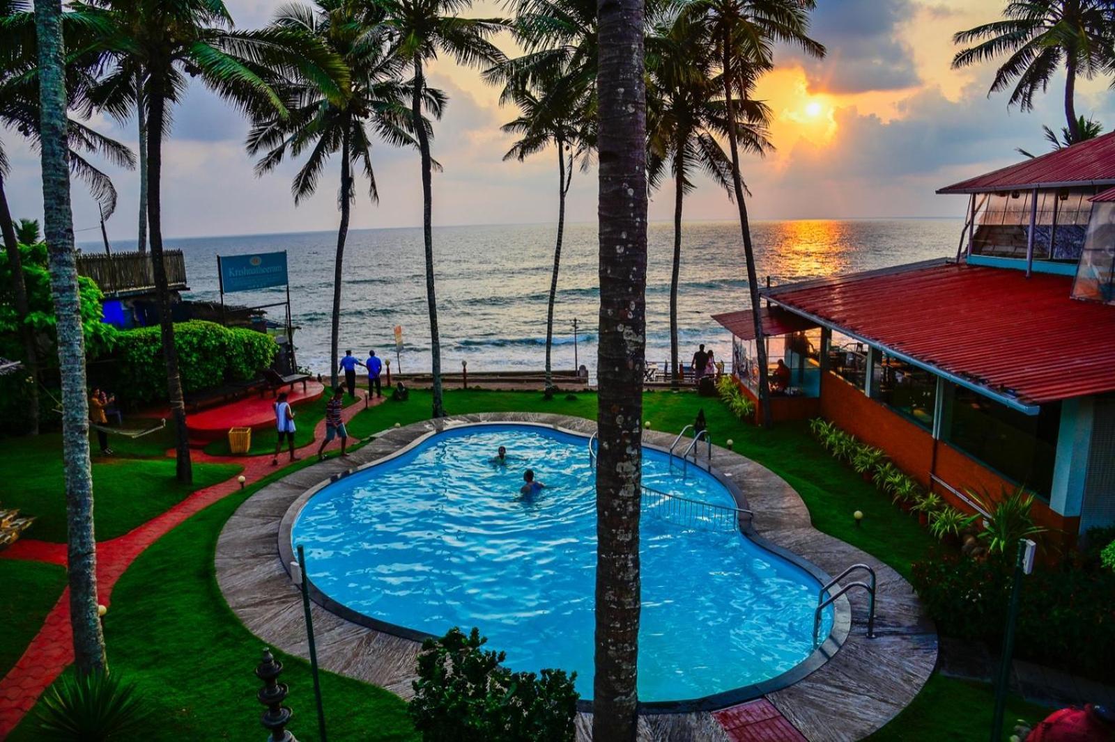 Krishnatheeram Ayur Holy Beach Resorts Varkala Exterior foto